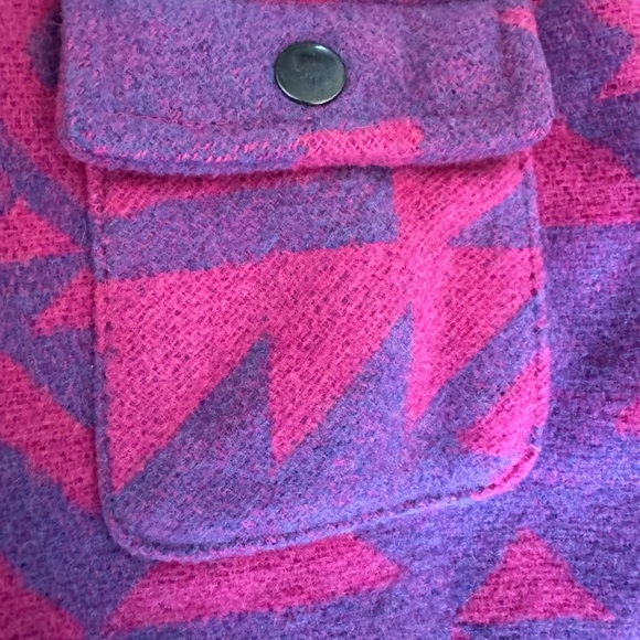 Southwest Pattern Shacket - Picture 4 of 4